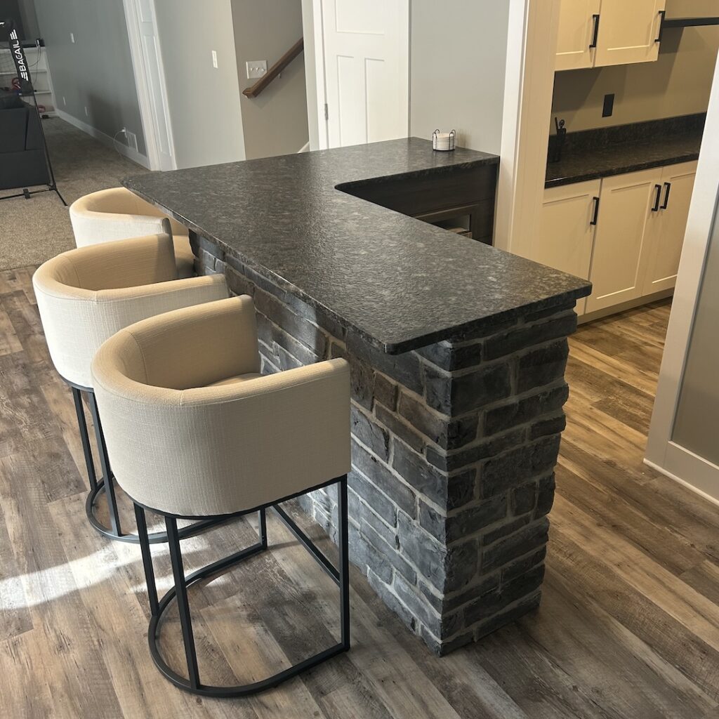 basement finish bar/stools